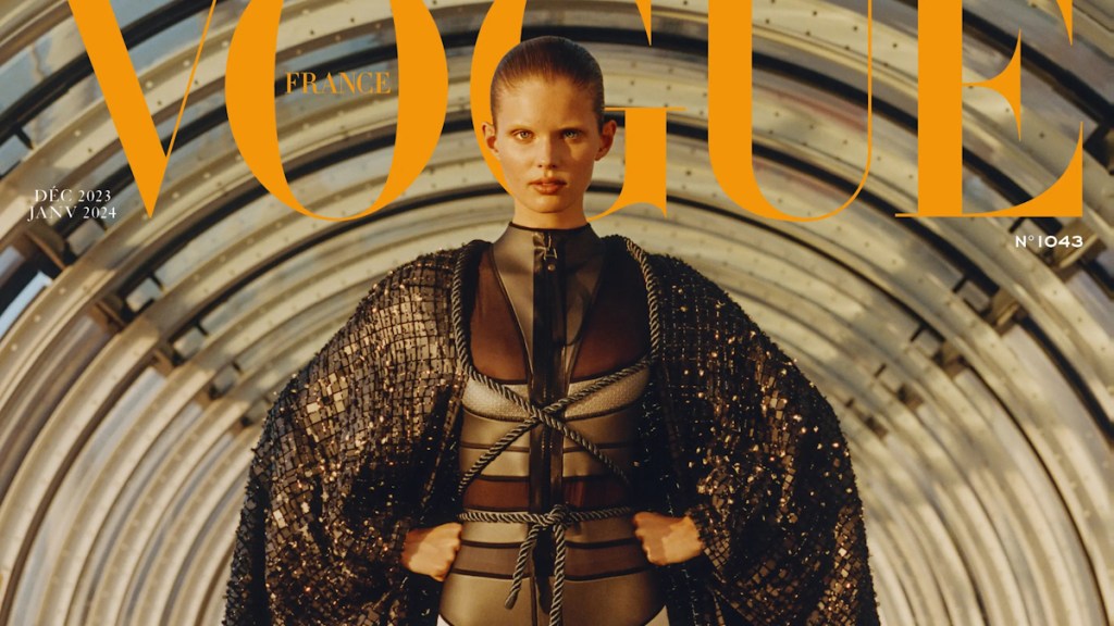 Vogue France December 2023/January 2024 : Ida Heiner by Theo de Gueltzl