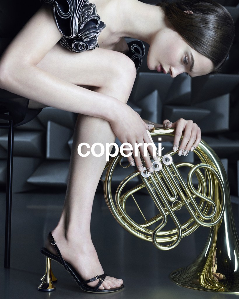 Coperni S/S 2024 : Lulu Tenney by Karim Sadli 