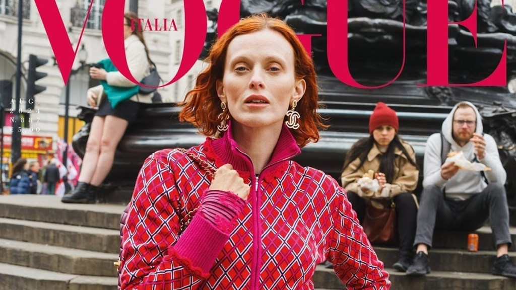 Vogue Italia August 2024 : Karen Elson by Martin Parr