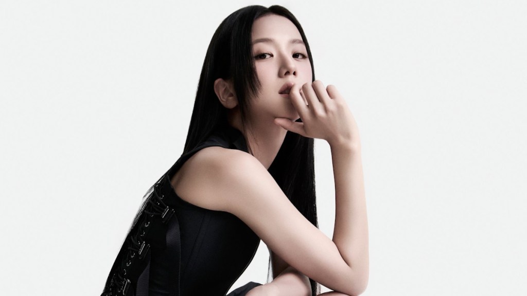 Christian Dior ‘Lady Dior’ Handbags F/W 2024.25 : Jisoo by Bibi Borthwick