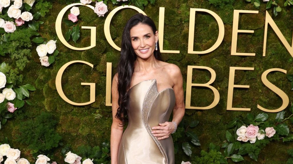 Demi Moore Golden Globes 2025