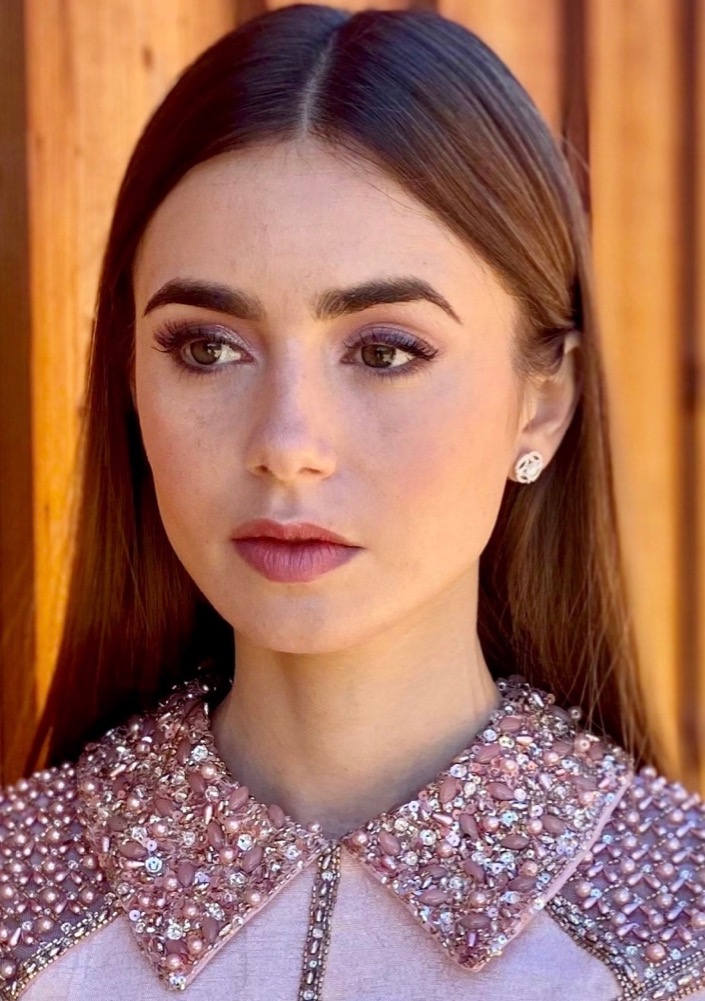 Lily Collins