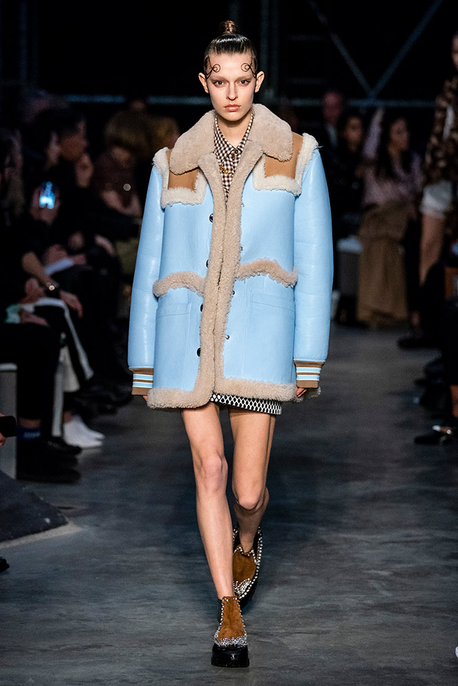 Burberry Fall 2019 #38