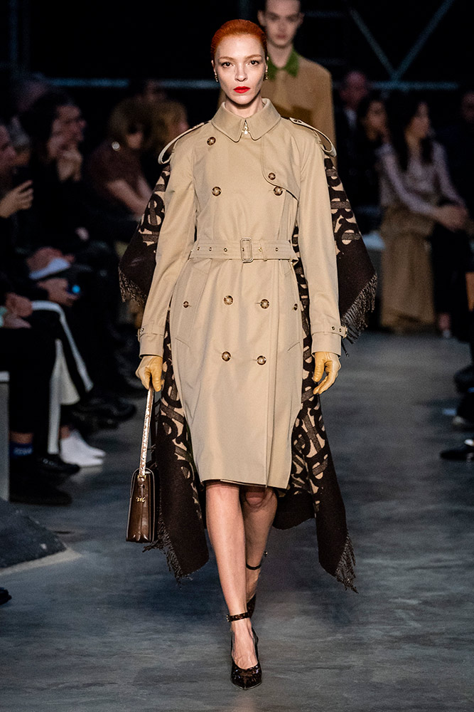 Burberry Fall 2019 #51