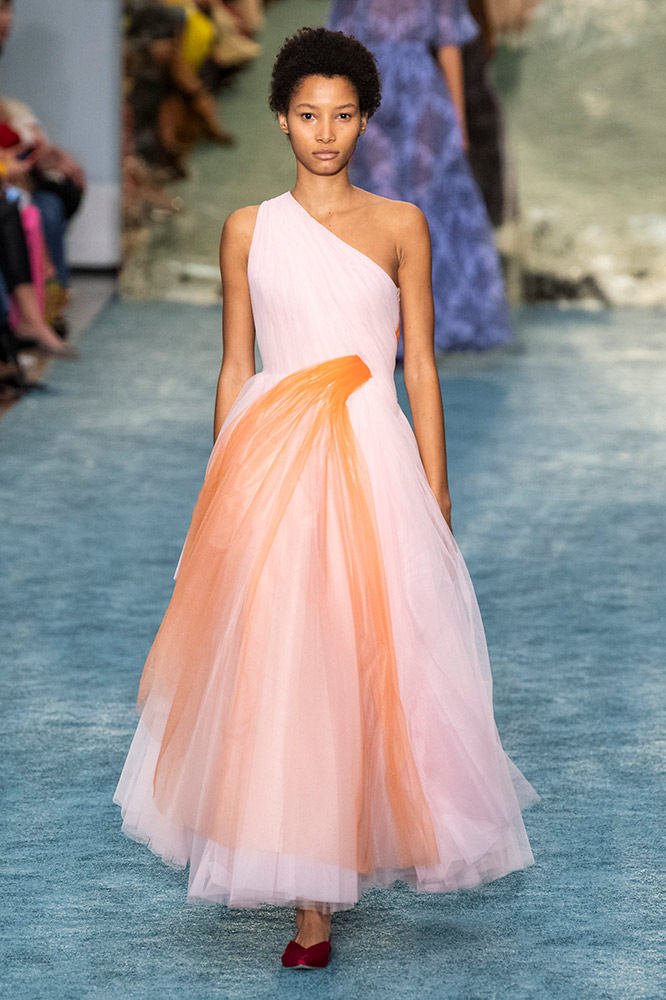 Carolina Herrera Fall 2019 #23