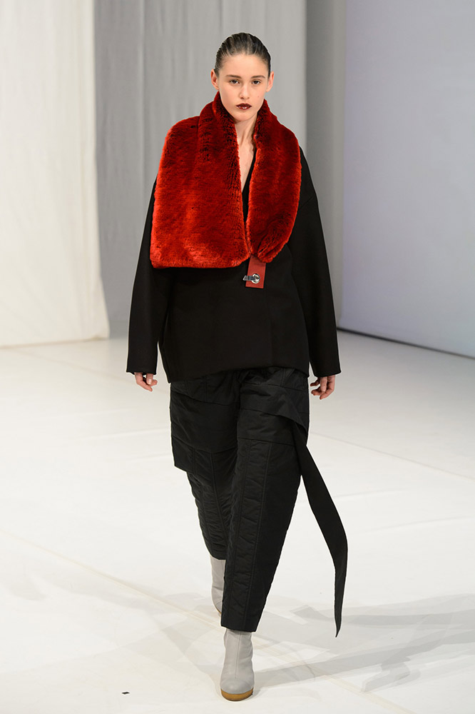 Chalayan Fall 2018 #9