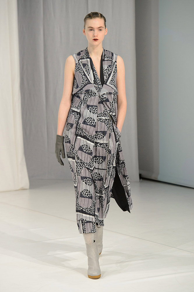 Chalayan Fall 2018 #30