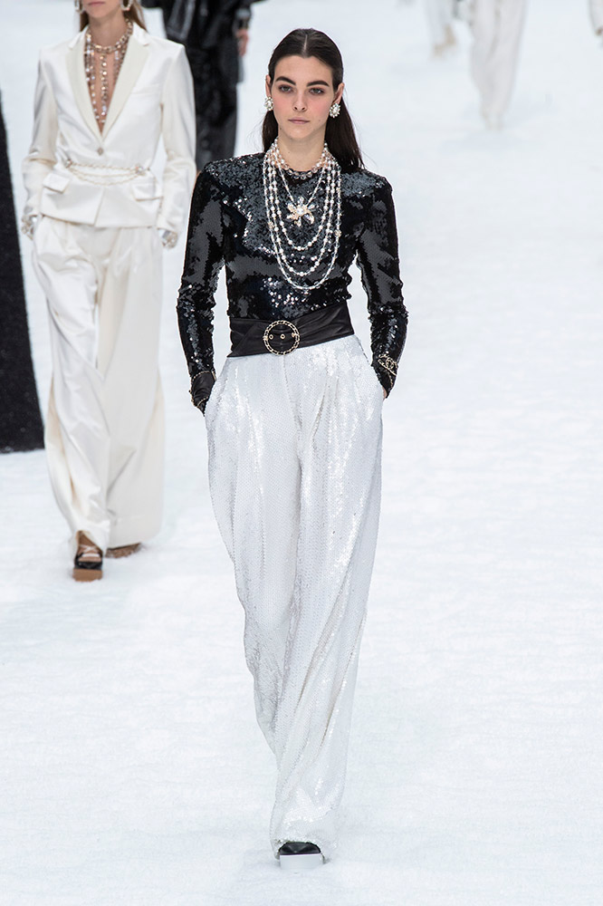 Chanel Fall 2019 #60