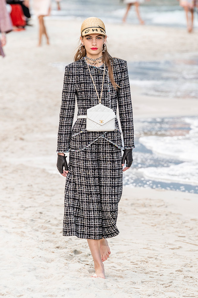 Chanel Spring 2019 #11