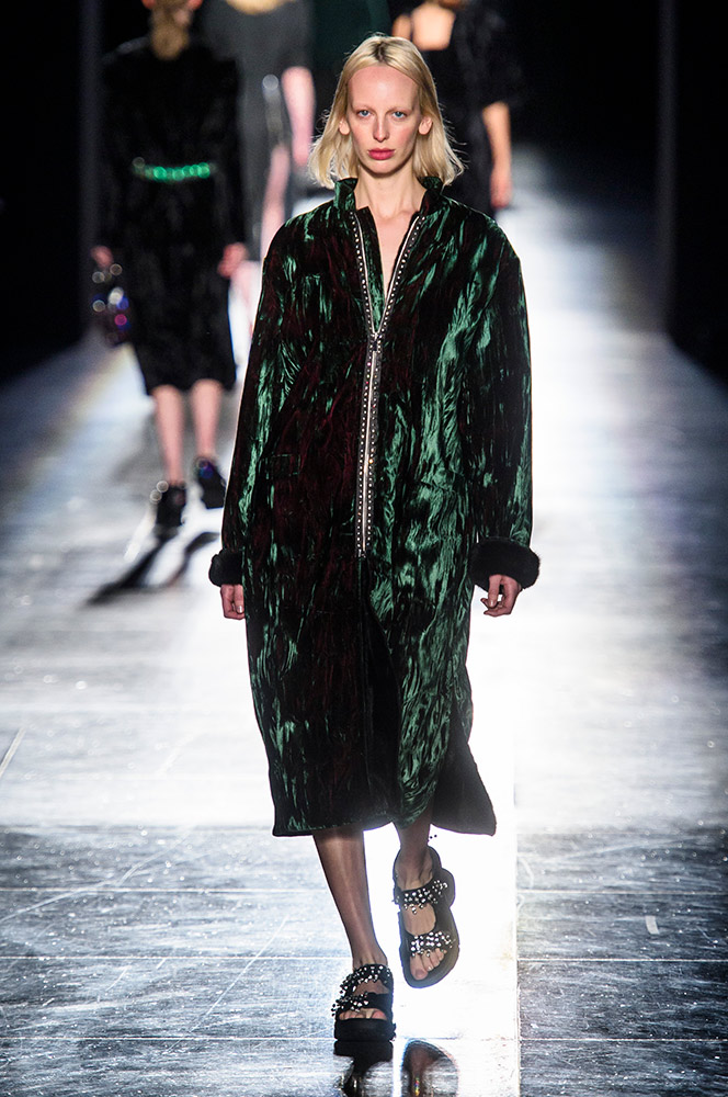 Christopher Kane Fall 2018 #38