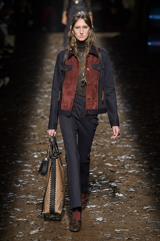 Coach 1941 Fall 2018 #49