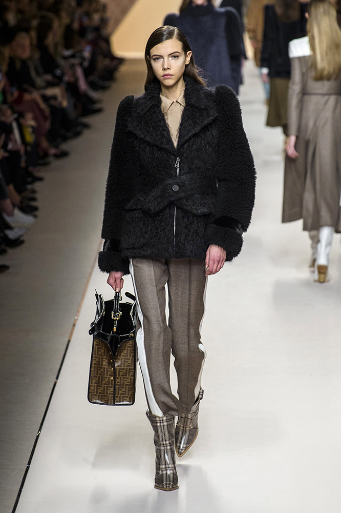 Fendi Fall 2018 #20