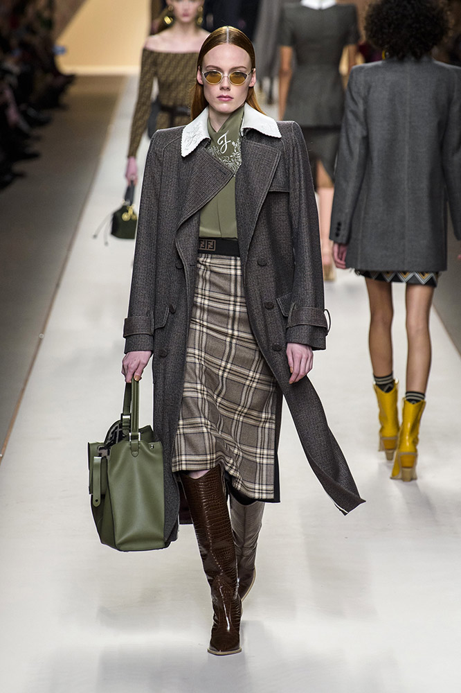 Fendi Fall 2018 #27