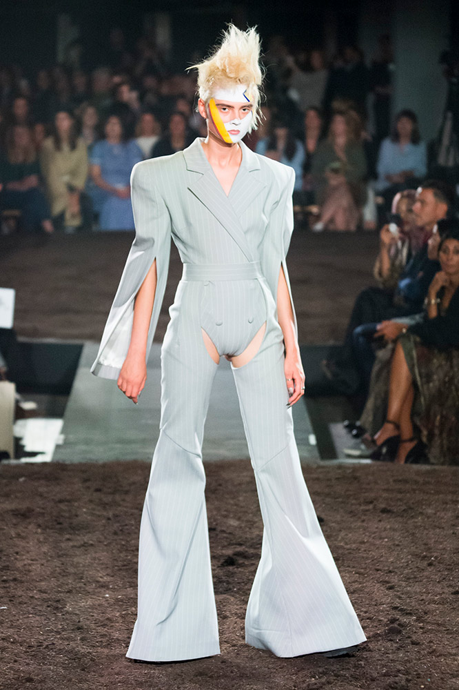 Gareth Pugh Spring 2019 #6