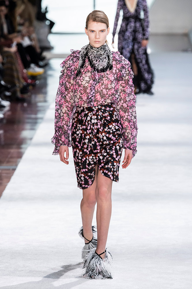 Giambattista Valli Fall 2019 #31