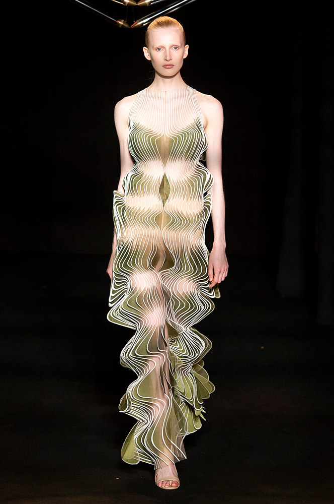 Iris Van Herpen Haute Couture Fall 2018 #7