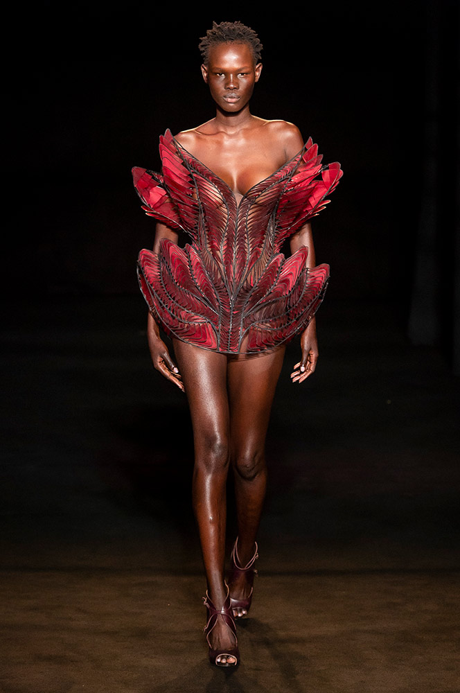 Iris Van Herpen Haute Couture Fall 2018 #10