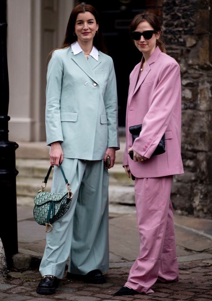 LFW Fall 2022 Street Style #47