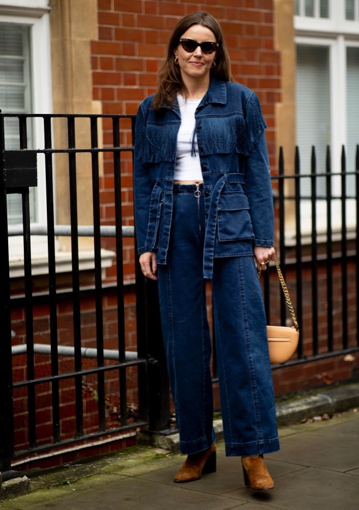 LFW Fall 2022 Street Style #5