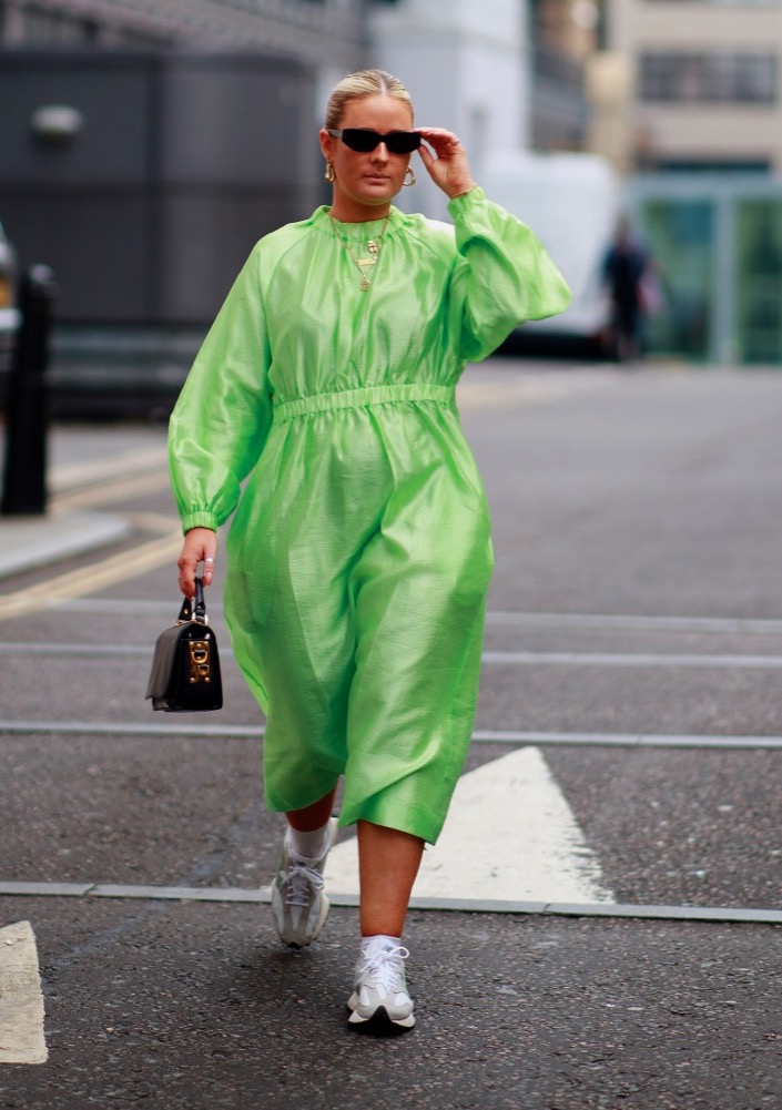 LFW Spring 2022 Street Style #28