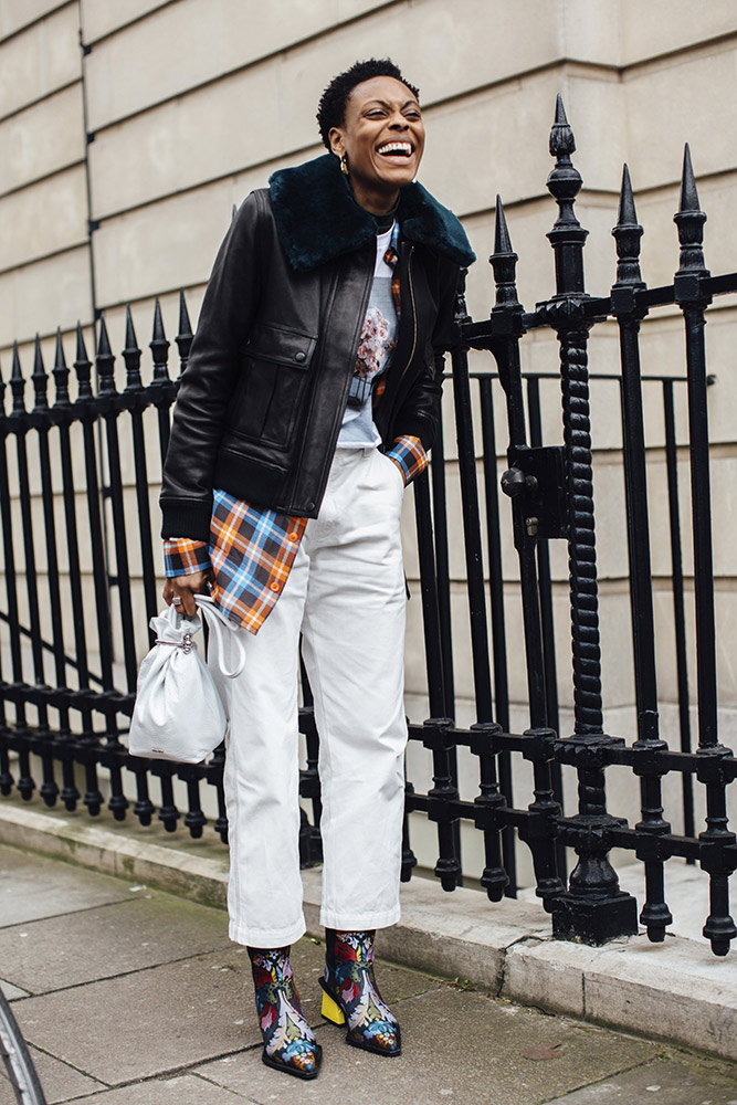 London Fashion Week Fall 2018 Street Style #41