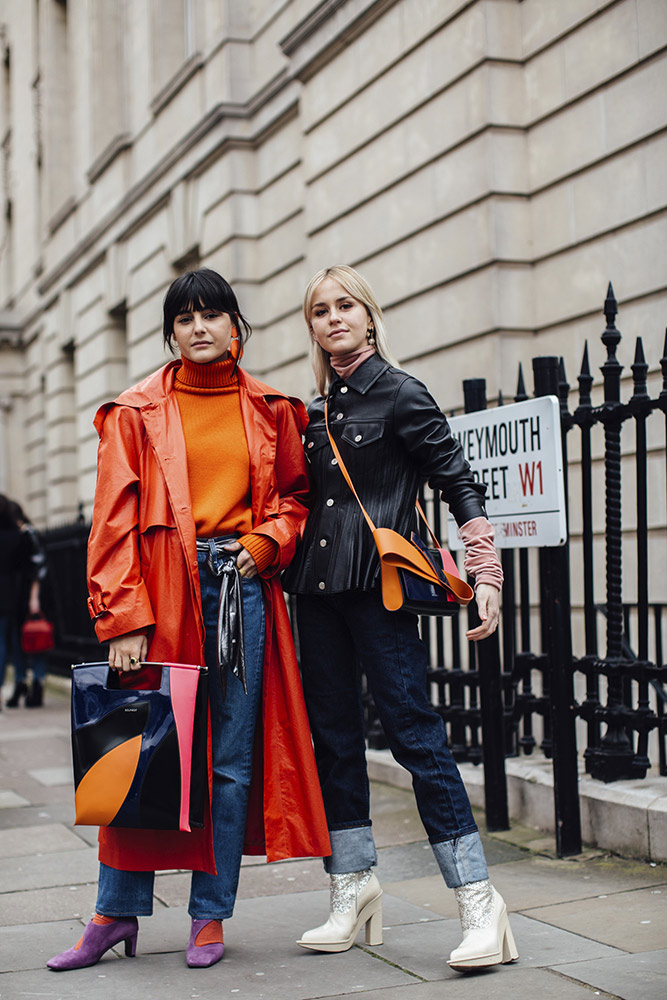 London Fashion Week Fall 2018 Street Style #43