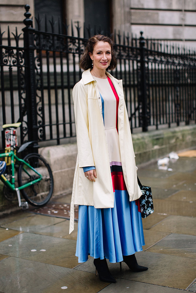 London Fashion Week Fall 2018 Street Style #18