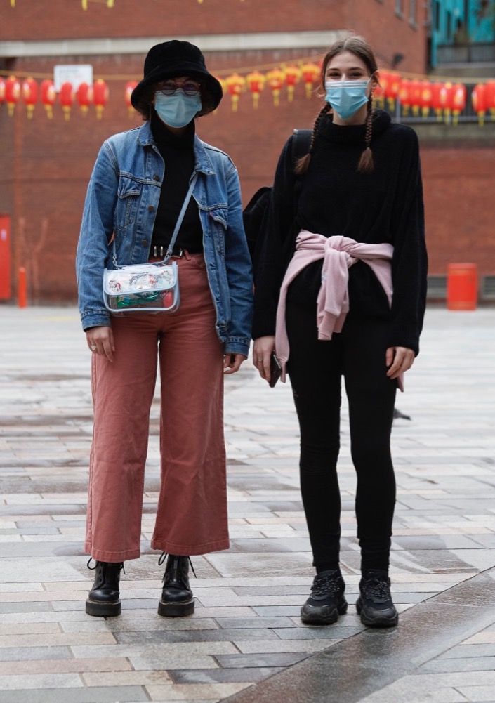 London Fashion Week Fall 2021 Street Style #15