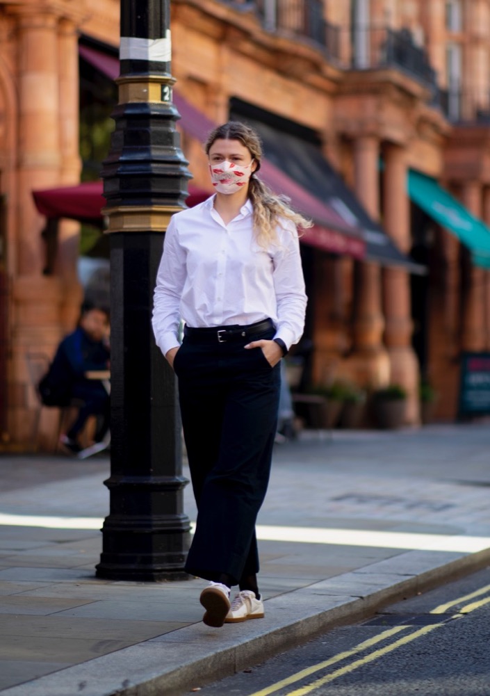 London Fashion Week Spring 2021 Street Style #54