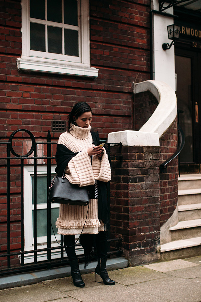 London Fashion Week Street Style Fall 2019 #35