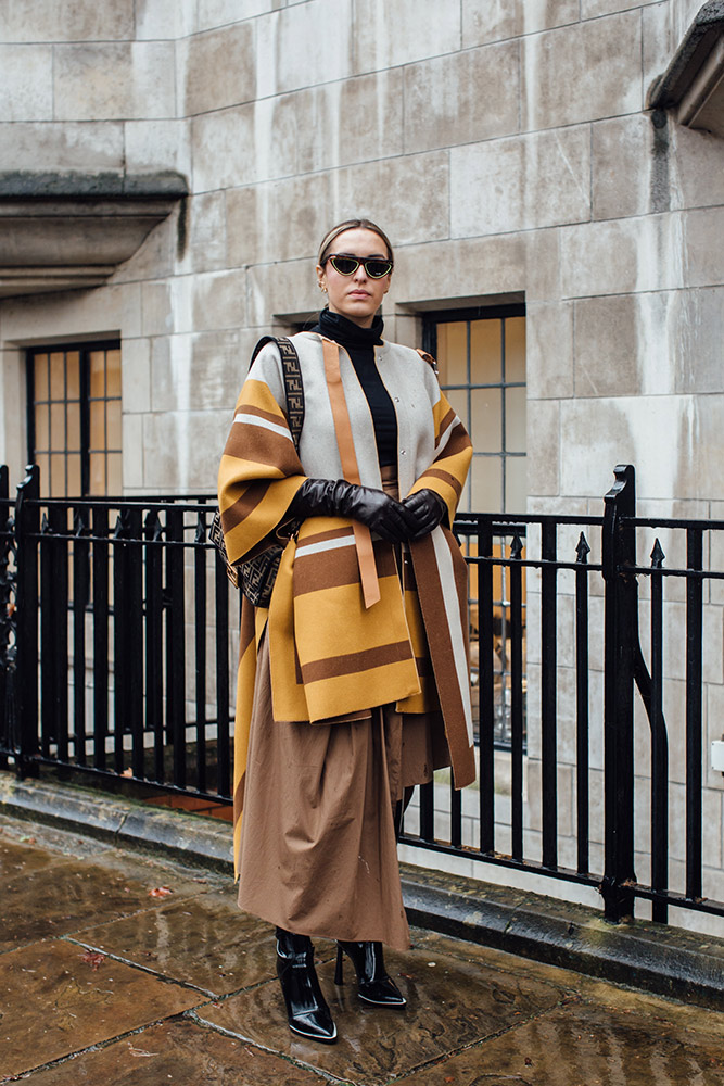 London Fashion Week Street Style Fall 2020 #27