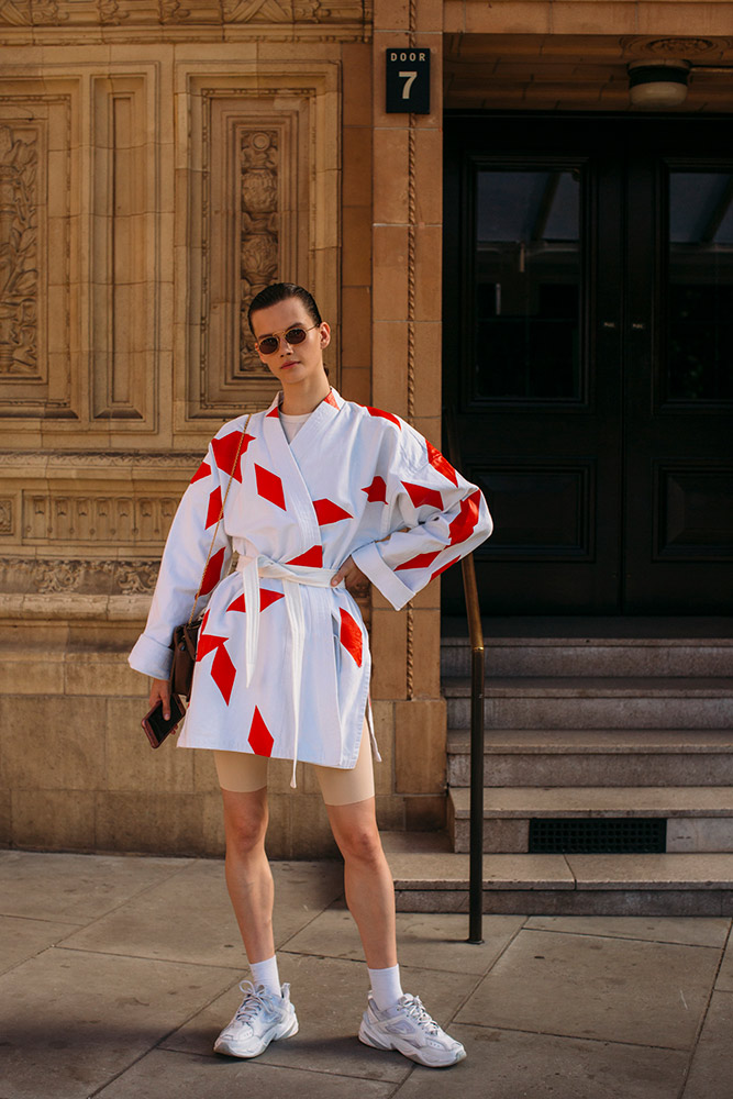 London Fashion Week Street Style Spring 2020 #53