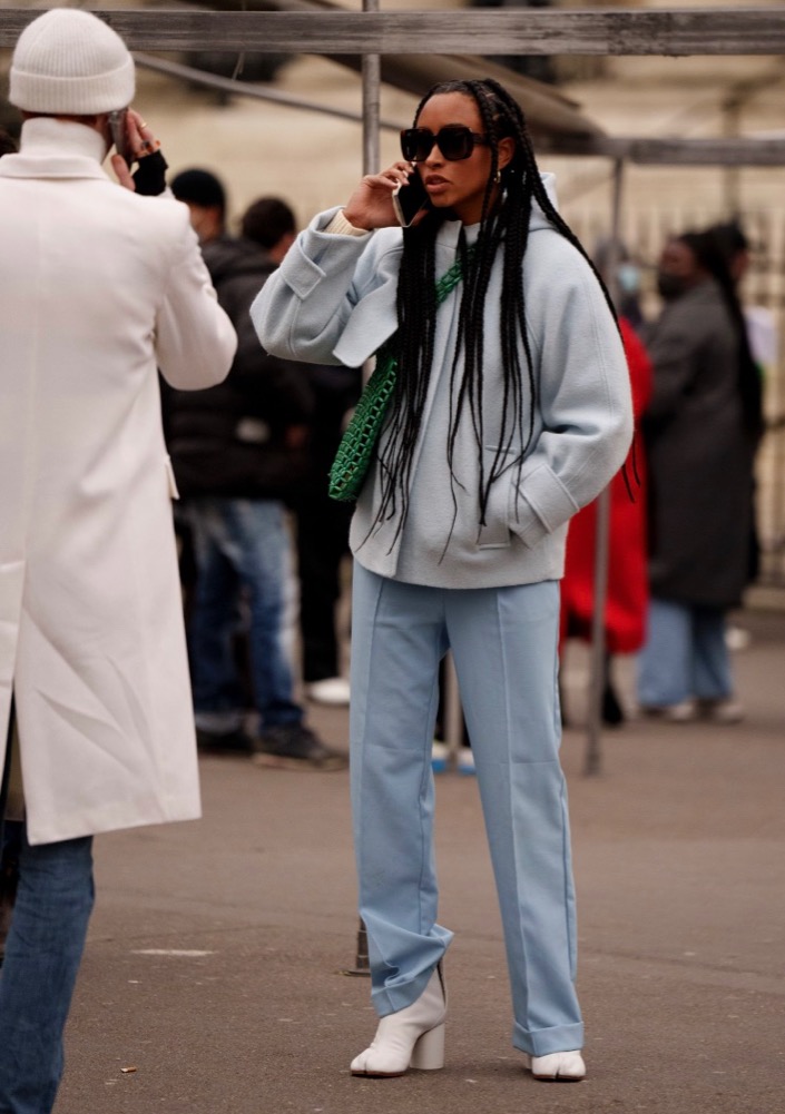 Menswear Fall 2022 Street Style #57