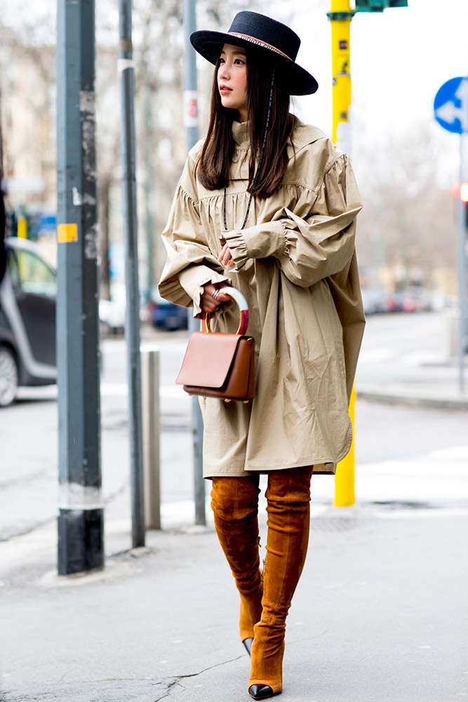 Milan Fashion Week Fall 2018 Street Style #7