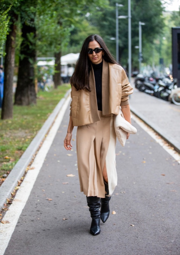 Milan Fashion Week Spring 2021 Street Style #26