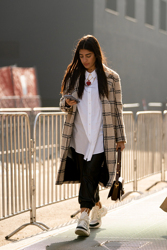 Milan Fashion Week Street Style Fall 2020 #19