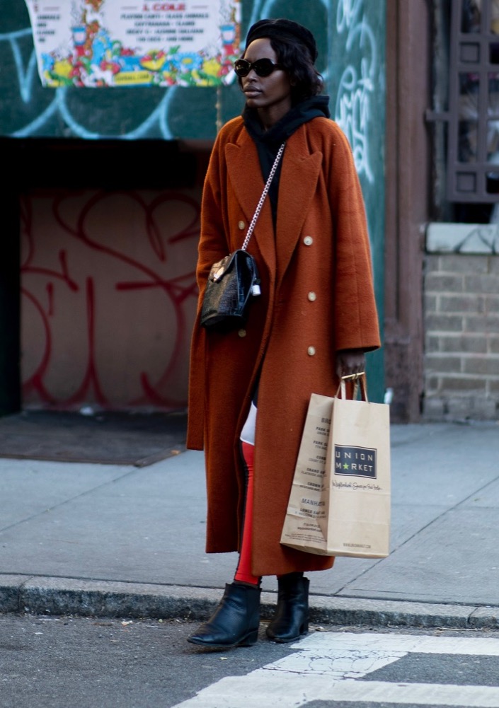 NYFW Fall 2022 Street Style #86