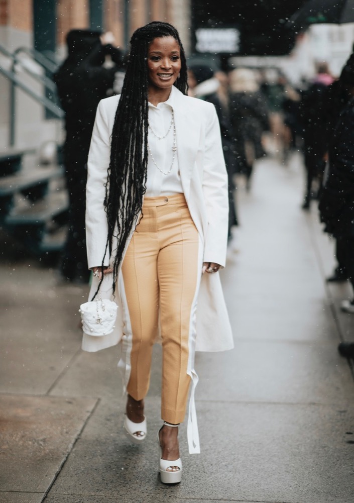 NYFW Fall 2022 Street Style #78