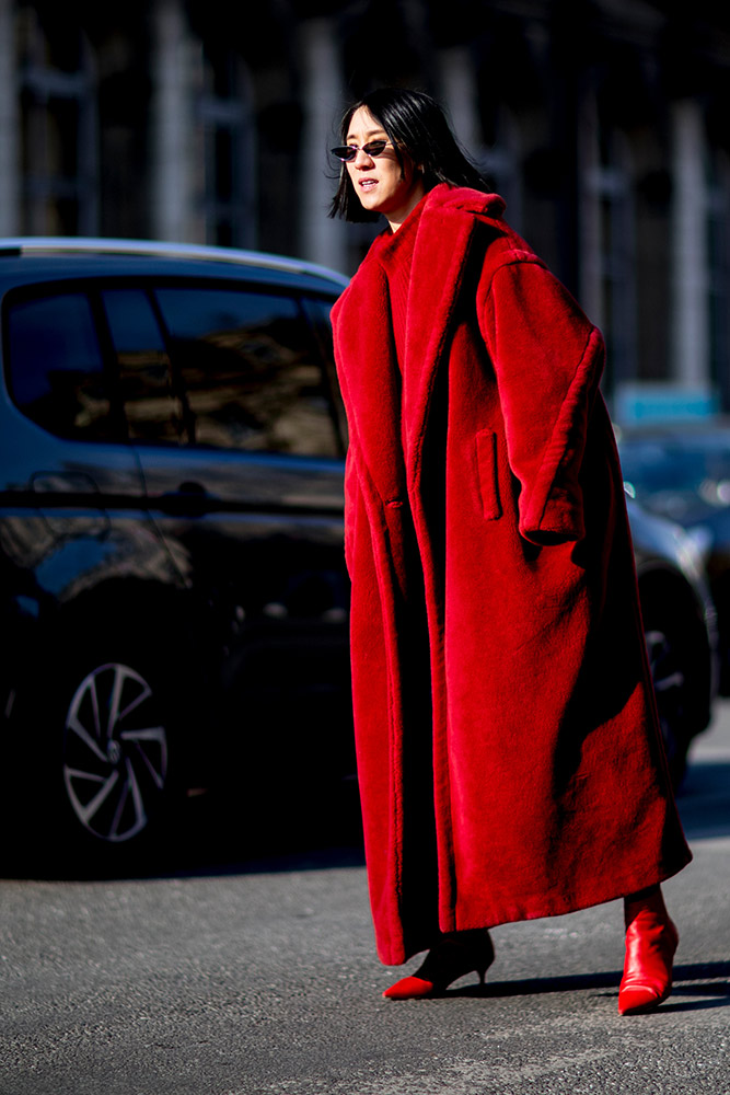 Paris Fashion Week Fall 2018 Street Style #61