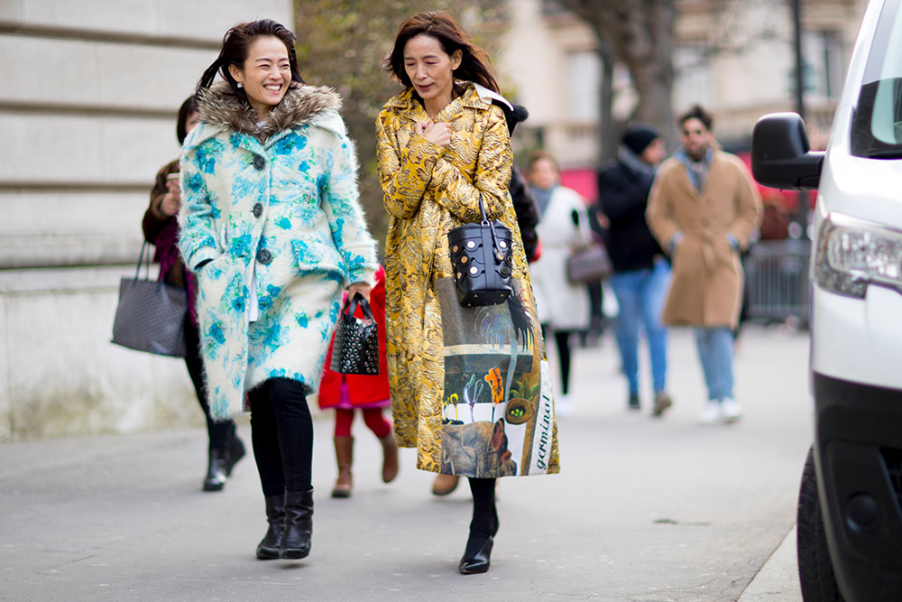 Paris Fashion Week Fall 2018 Street Style #64