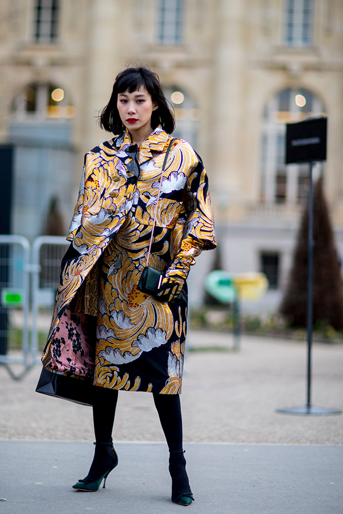 Paris Fashion Week Fall 2018 Street Style #72