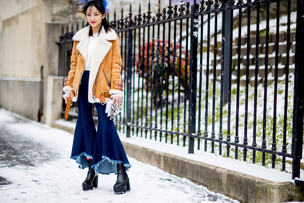 Paris Fashion Week Fall 2018 Street Style #57