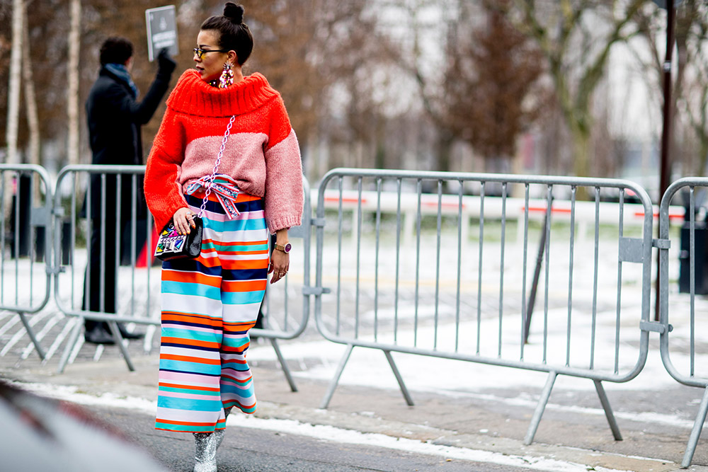 Paris Fashion Week Fall 2018 Street Style #42