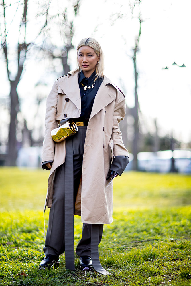 Paris Fashion Week Fall 2018 Street Style #26