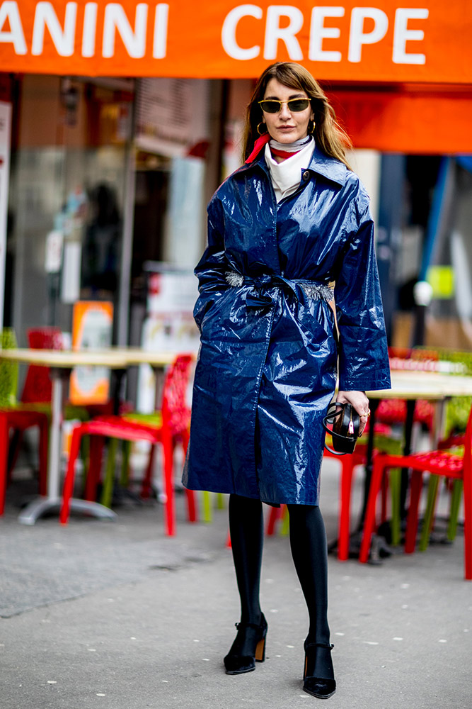 Paris Fashion Week Fall 2018 Street Style #37