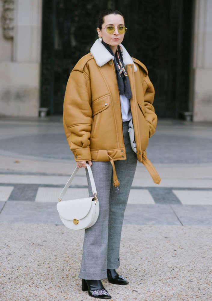 Paris Fashion Week Spring 2021 Street Style #7