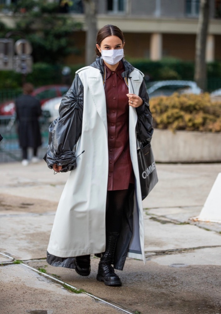 Paris Fashion Week Spring 2021 Street Style #10