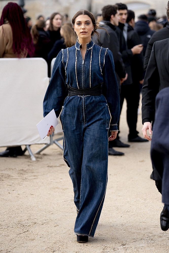 Paris Fashion Week Street Style Fall 2020 #95