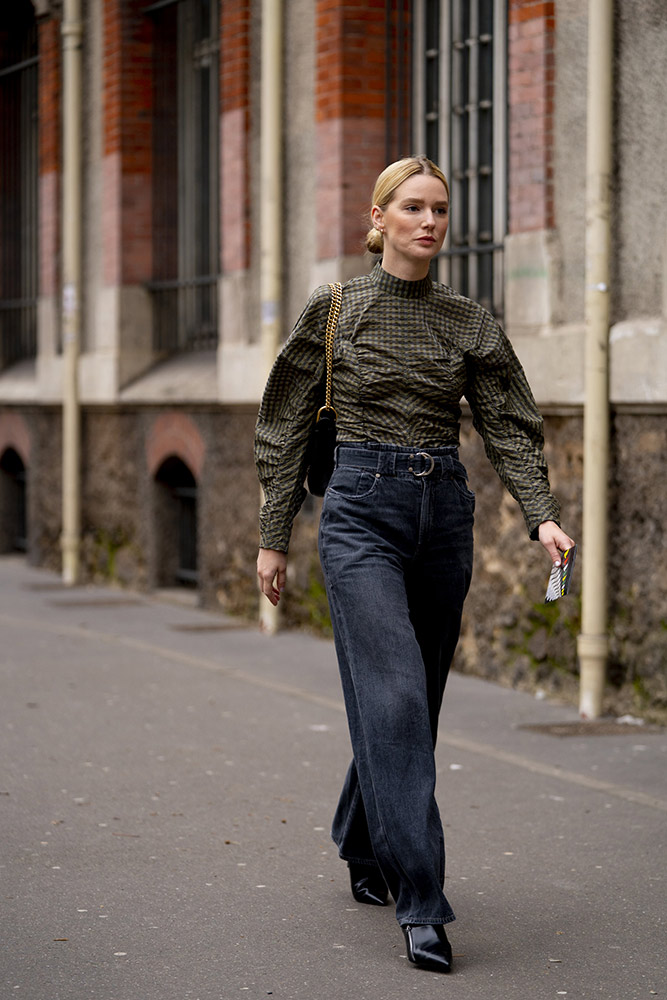 Paris Fashion Week Street Style Fall 2020 #34