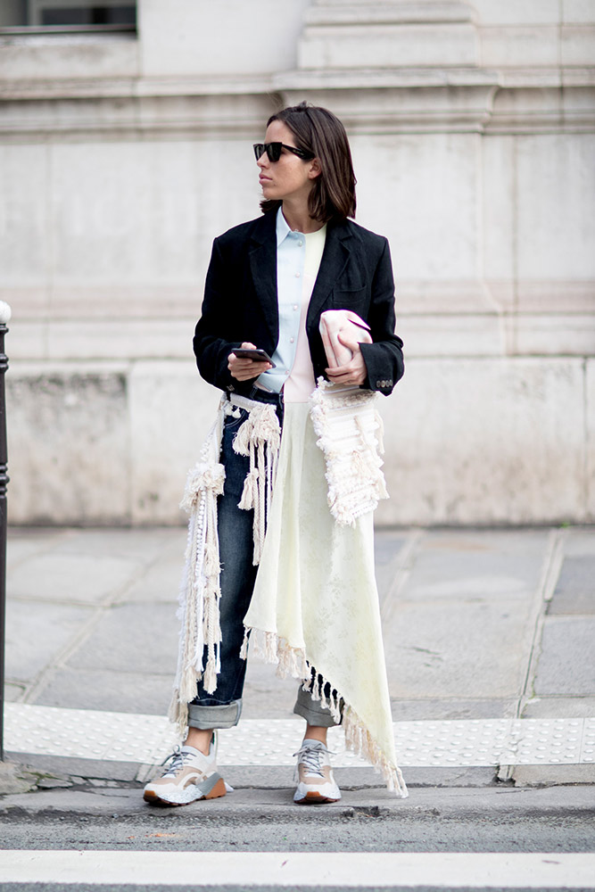 Paris Haute Couture Spring 2018 Street Style #13